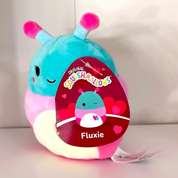💜 NTW 5” Fluxie Squishmallow - Picture 2 of 5
